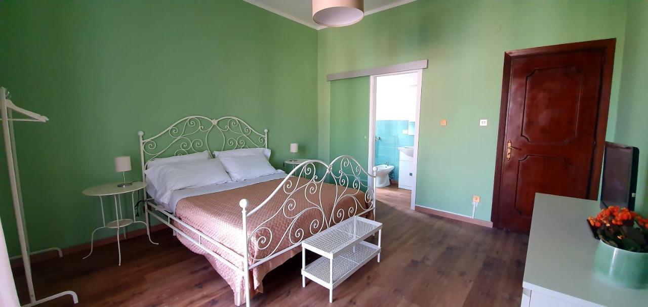 La Casa Di Andreina Hotel Mondello Ngoại thất bức ảnh