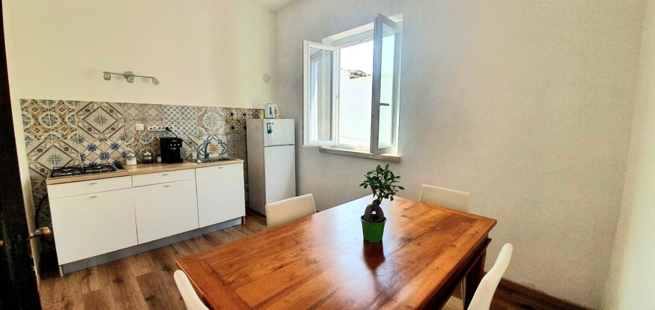 La Casa Di Andreina Hotel Mondello Ngoại thất bức ảnh