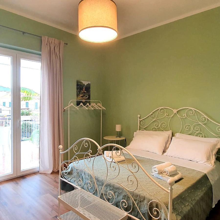 La Casa Di Andreina Hotel Mondello Ngoại thất bức ảnh